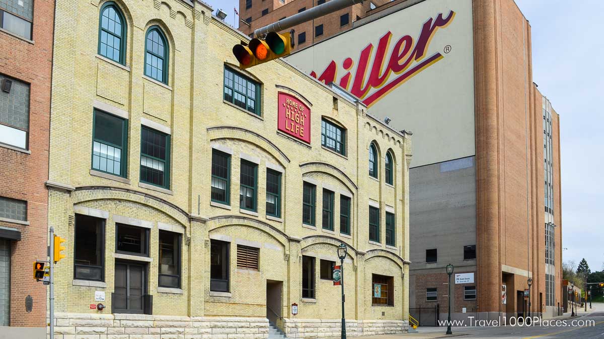 MillerCoors Brewery in Milwaukee, Wisconsin, USA