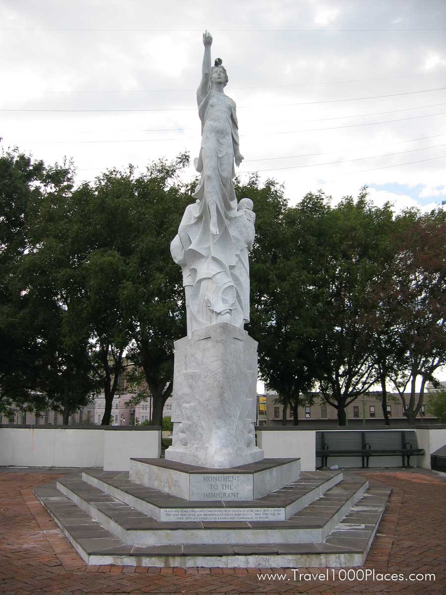 Monument to The Immigrant Statue, New Orleans, Louisiana, USA